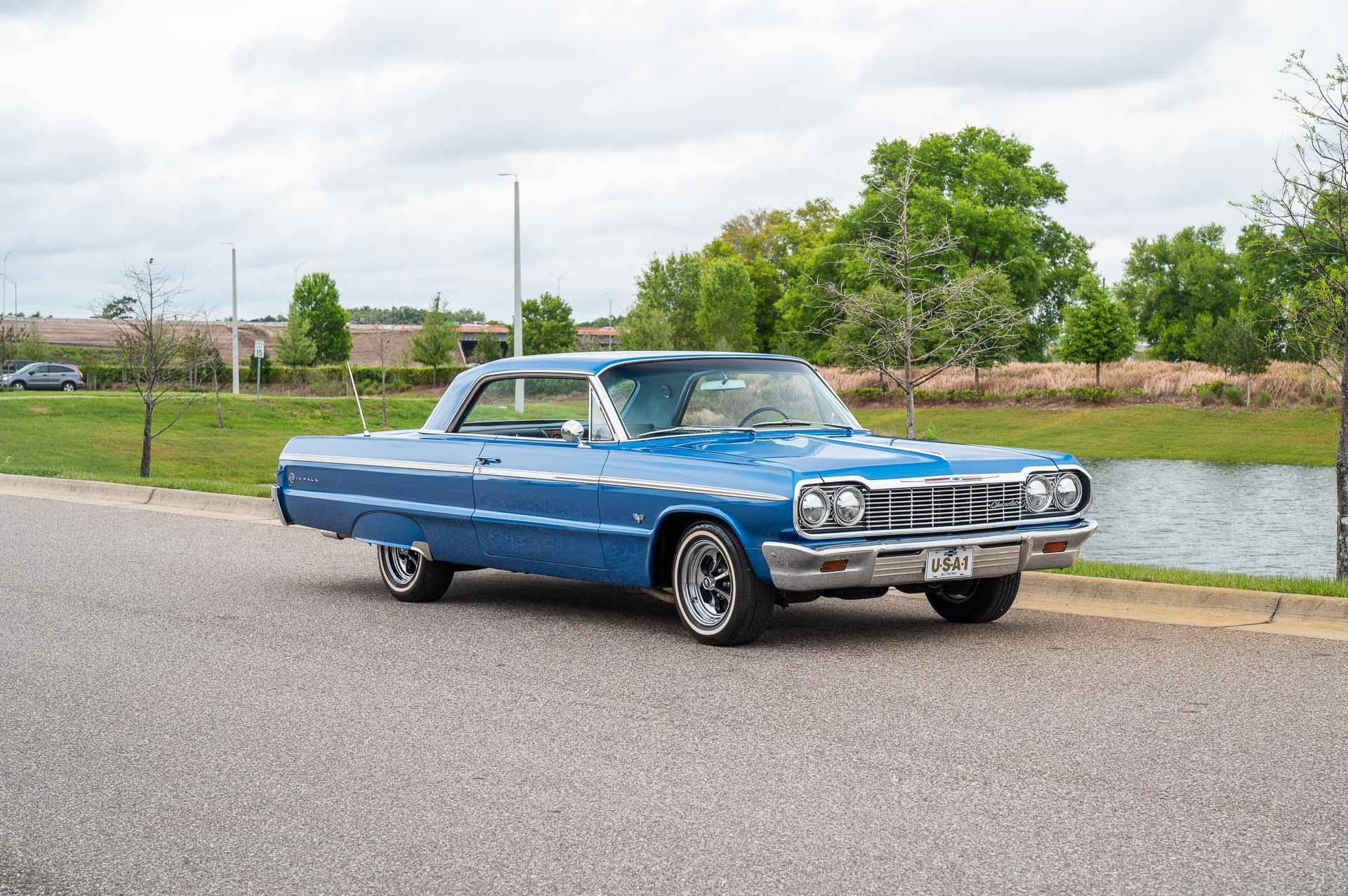 1959 Chevrolet Apache - Image 2
