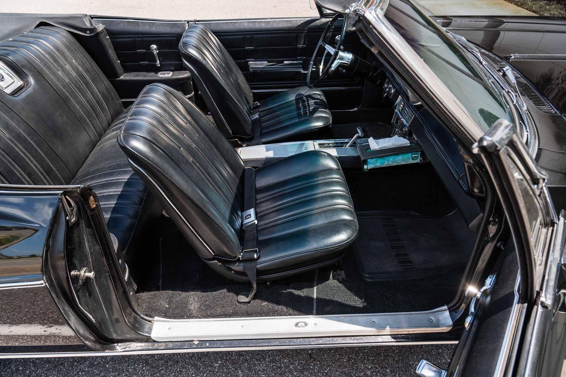 1971 Oldsmobile Cutlass - Image 12