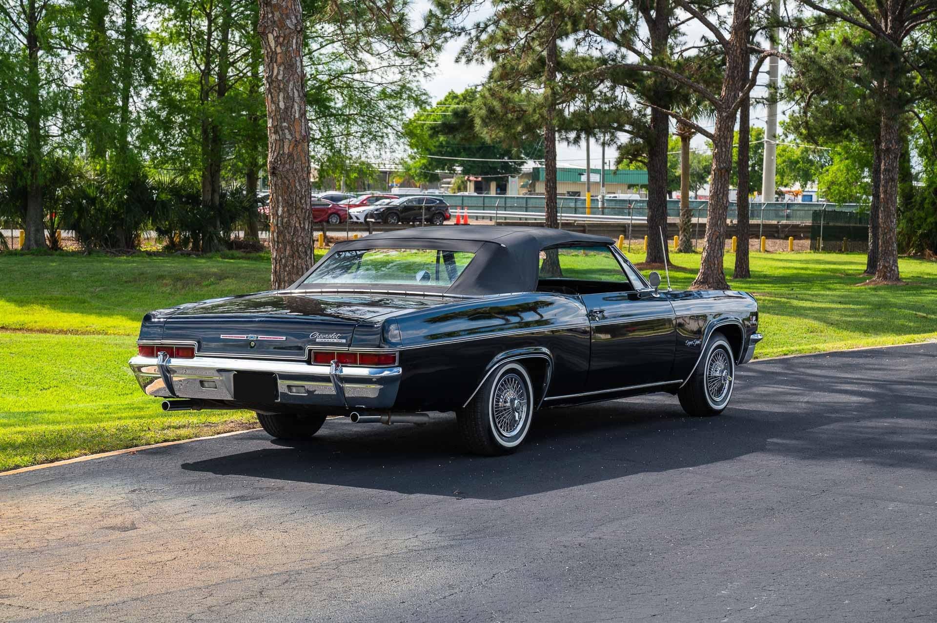 1971 Oldsmobile Cutlass - Image 4