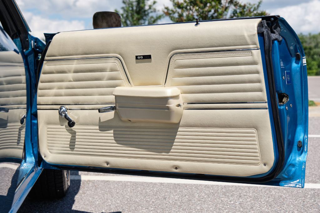 1966 Ford Mustang - Image 10