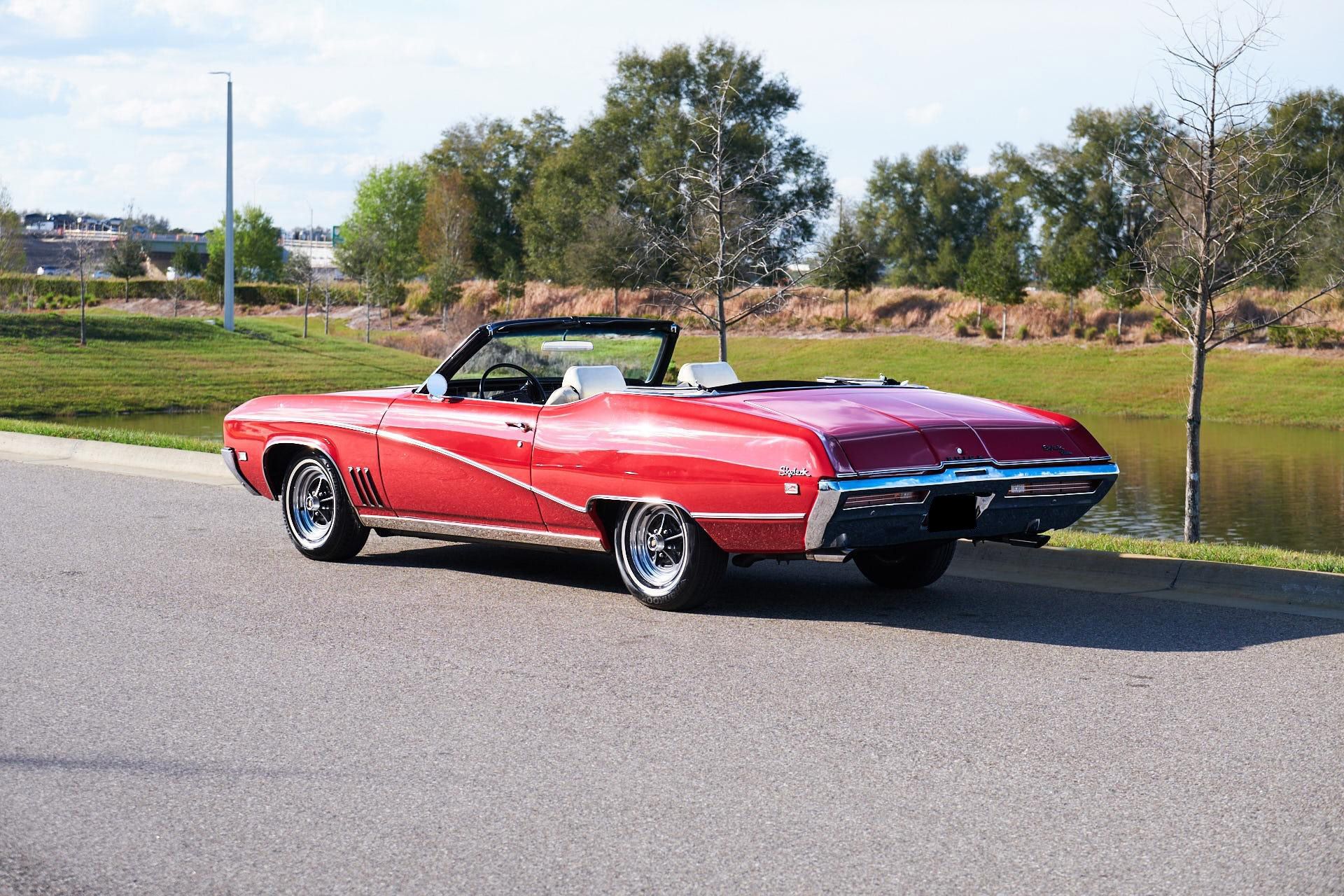 1968 Plymouth Road Runner - Image 3